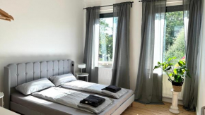 Apartment Savanna im historischen Stadtkern Linn in Krefeld, nähe Düsseldorf Messe, Airport, Parkmöglichkeiten direkt vor dem Haus